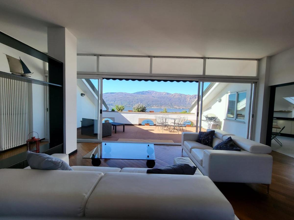 Attico Dei Castelli Appartement Verbania Buitenkant foto