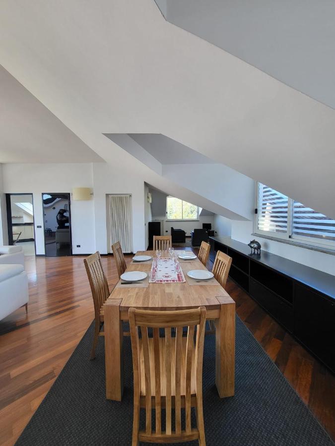 Attico Dei Castelli Appartement Verbania Buitenkant foto