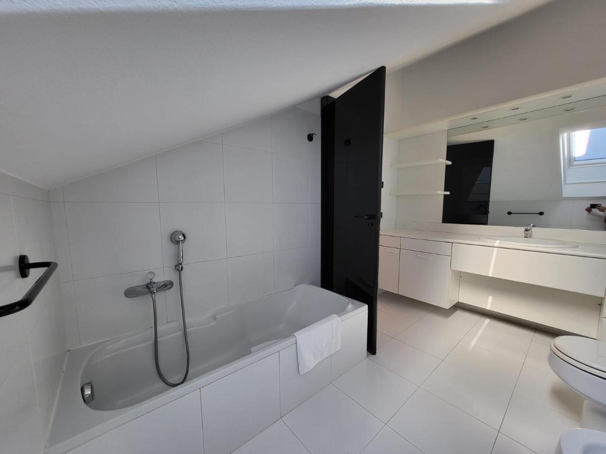 Attico Dei Castelli Appartement Verbania Buitenkant foto