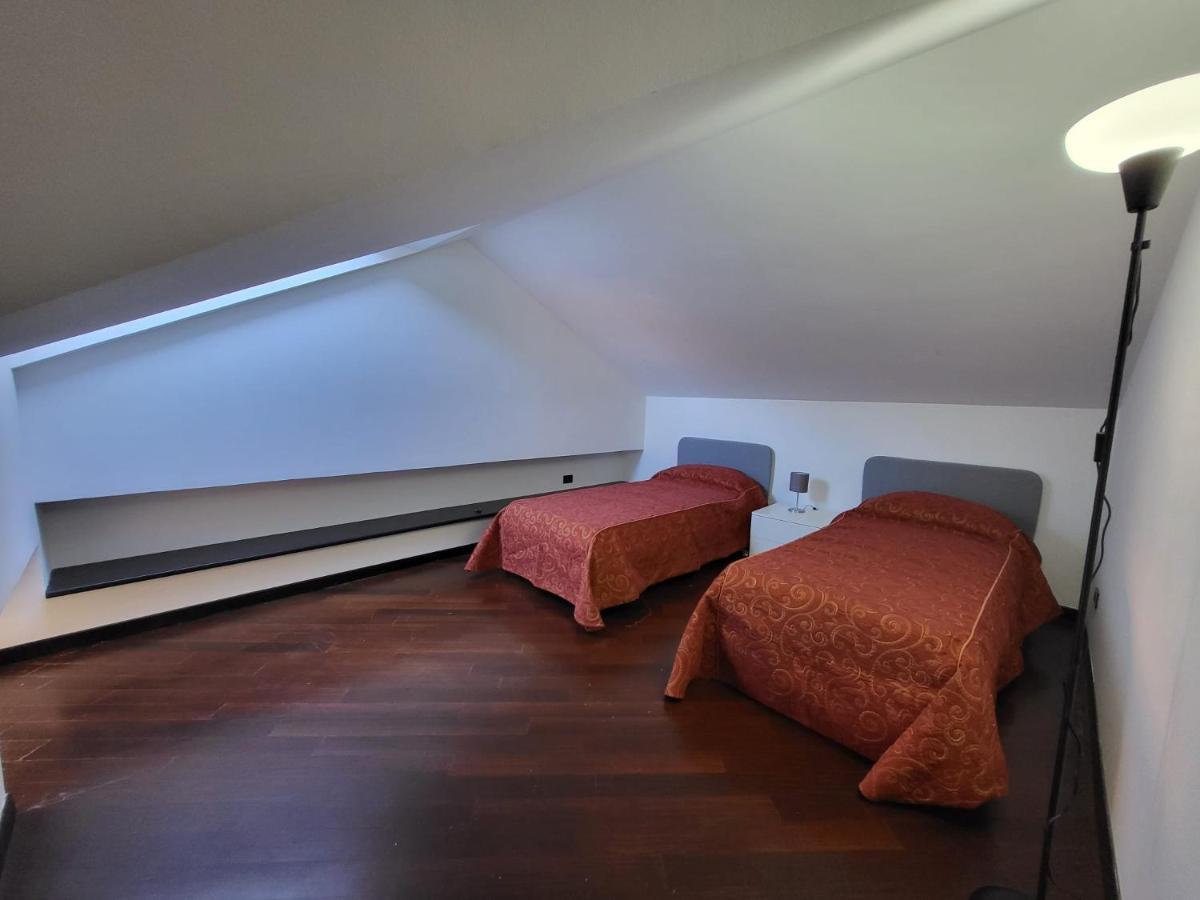 Attico Dei Castelli Appartement Verbania Buitenkant foto